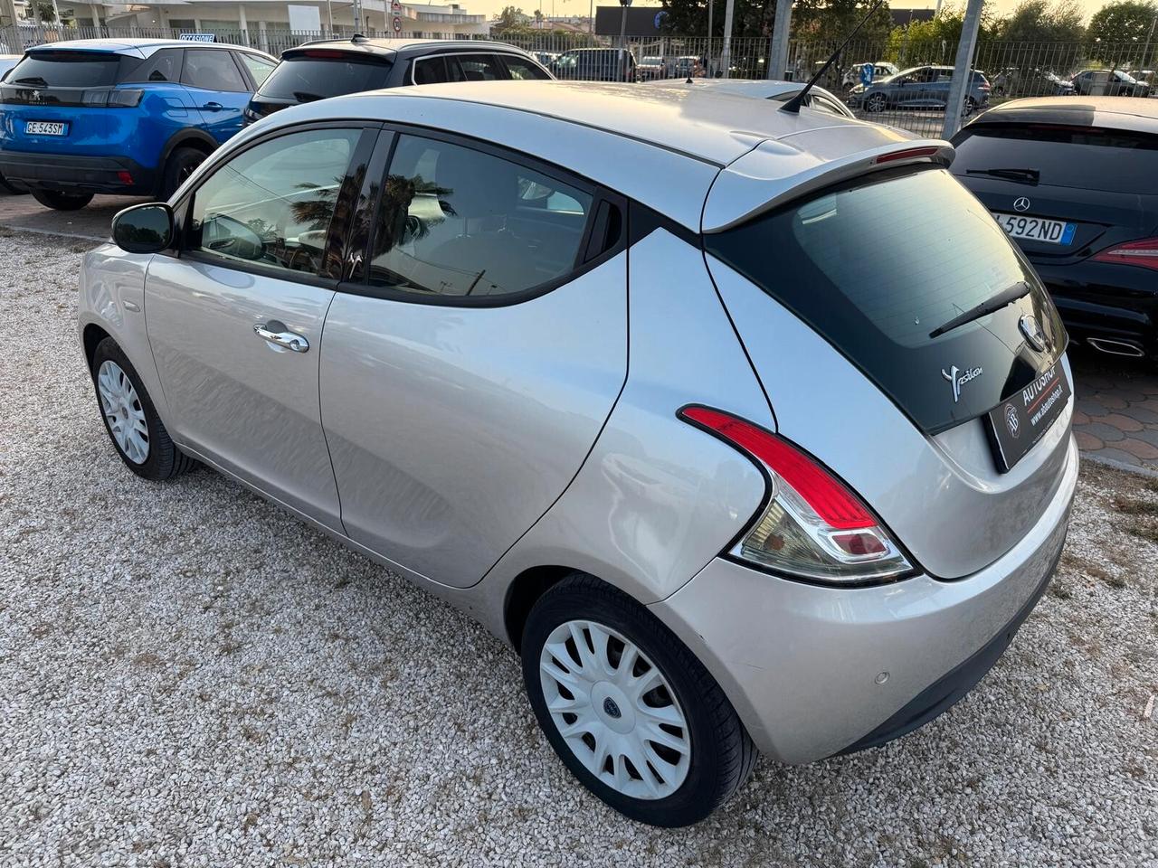 LANCIA - Ypsilon - 1.2 69 CV 5p. GPL - NEOPATENTATI - FINANZIABILE - PERMUTE