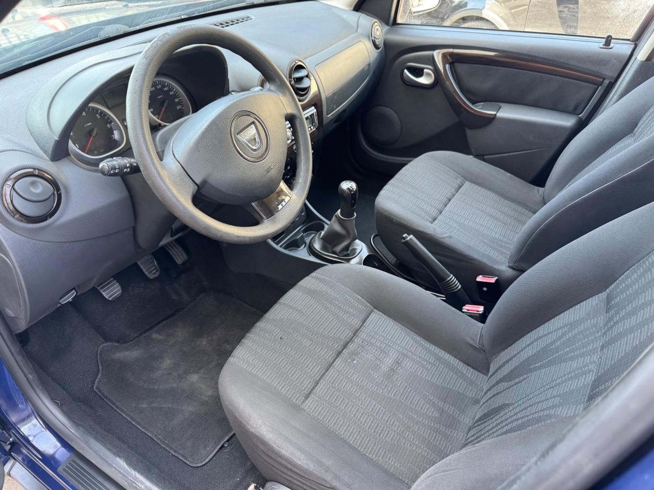 Dacia Duster unipro gomme nuove