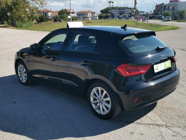 AUDI A1 SPB 25 TFSI - Fari LED