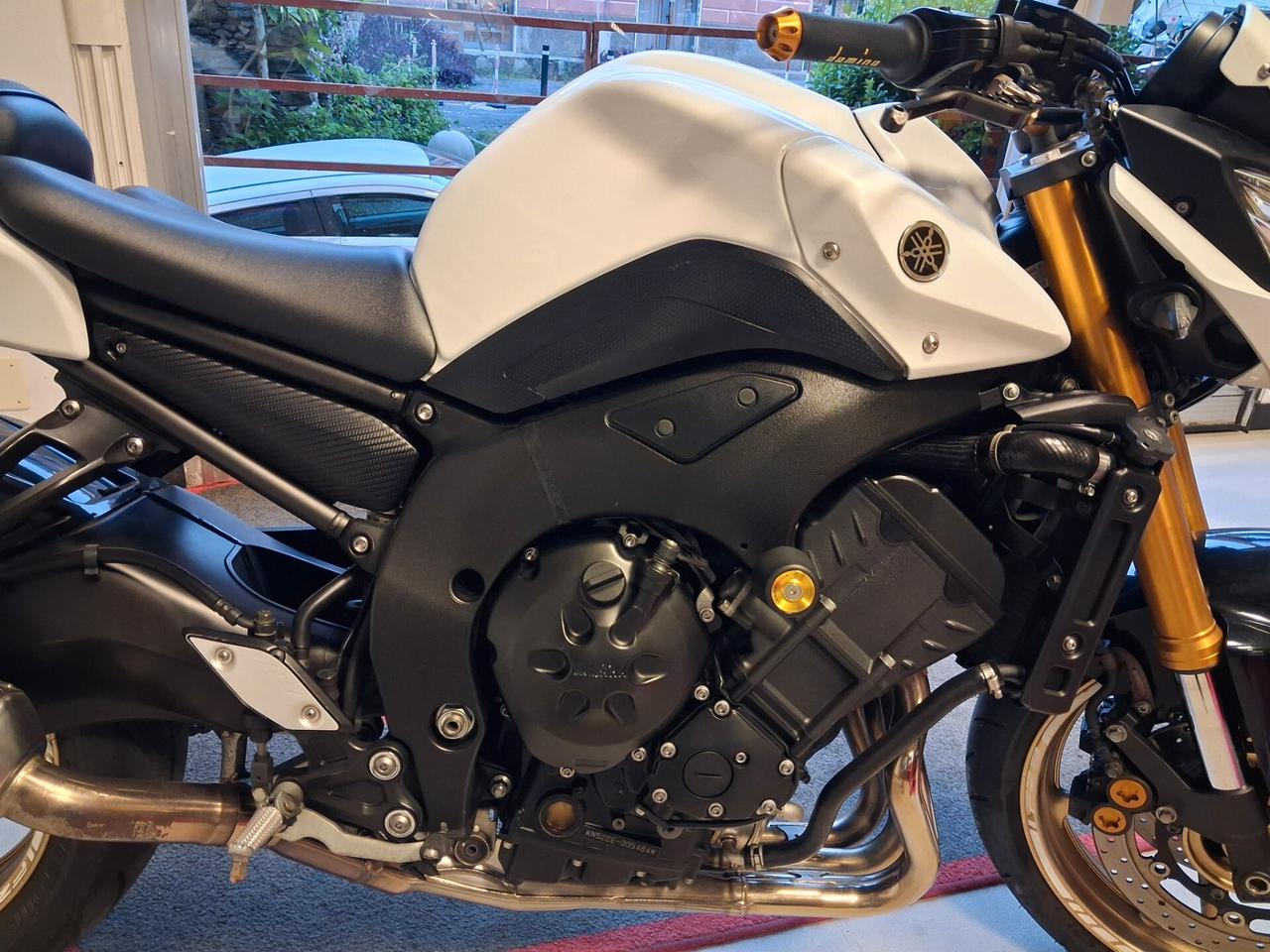 Yamaha FZ8