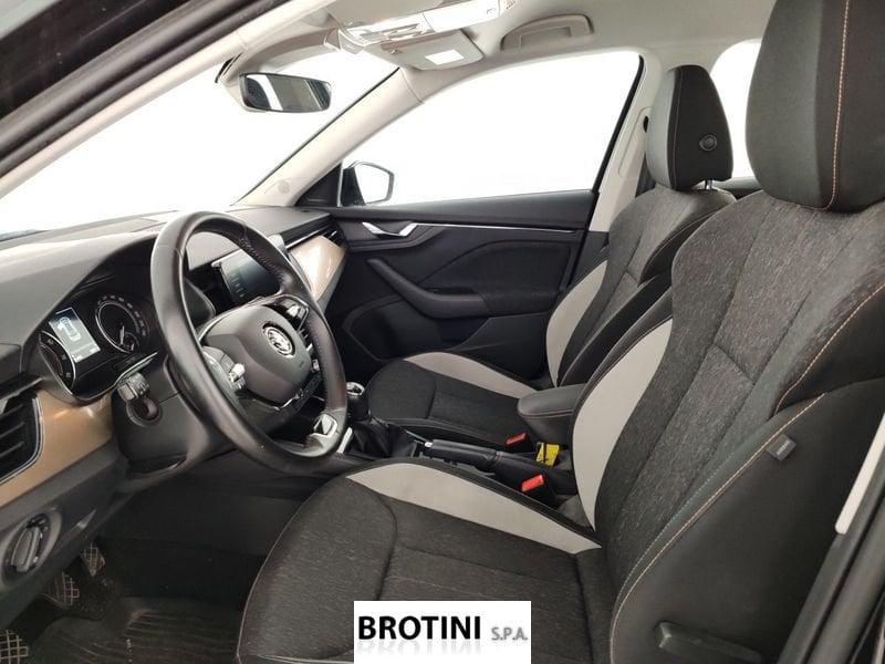 Škoda Kamiq 1.0 TSI 95cv BLACK DOTS