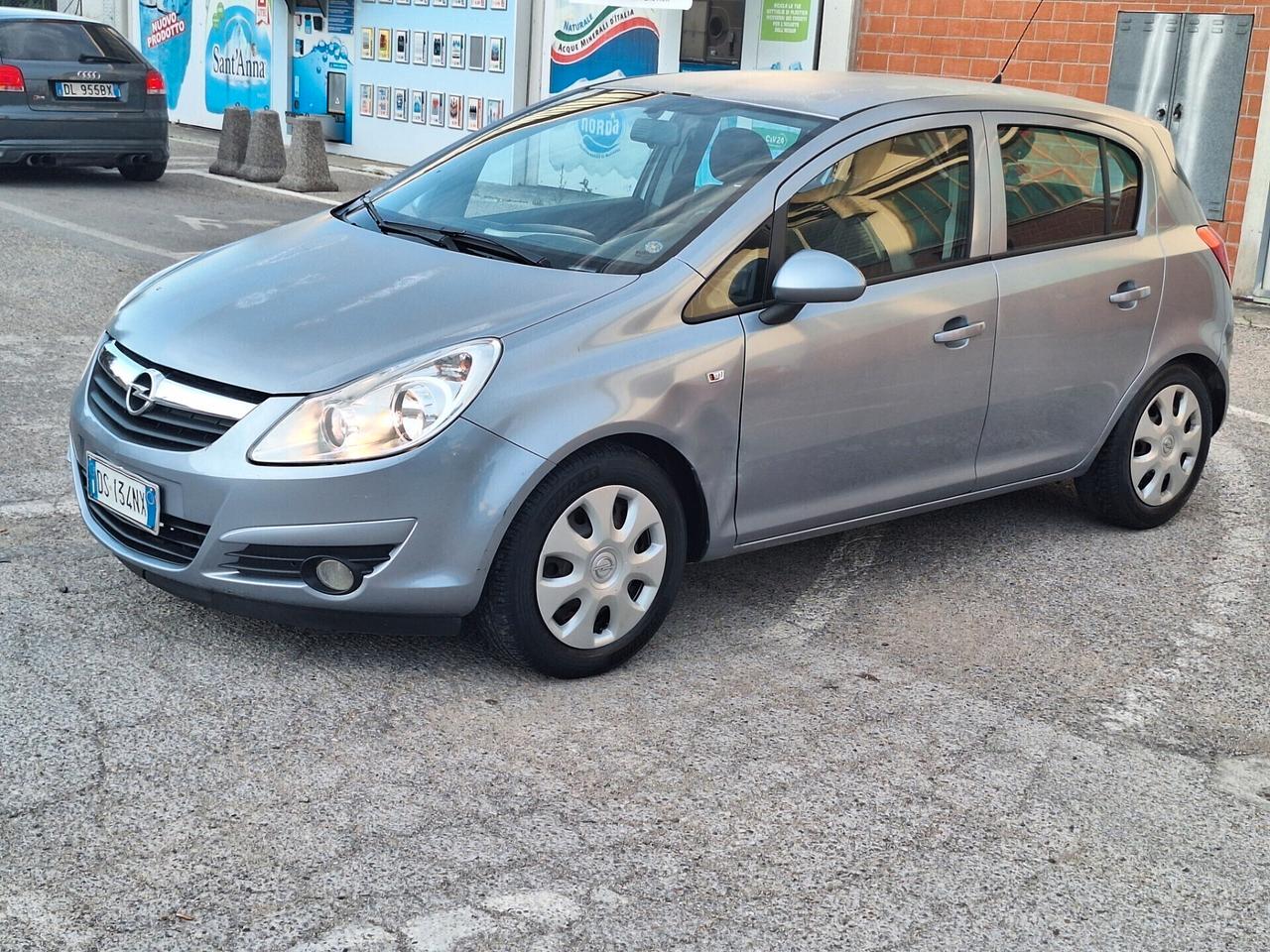 Opel Corsa 2009 1.2 IMPIANTO METANO MOTORE RIFATTO 5 PORTE