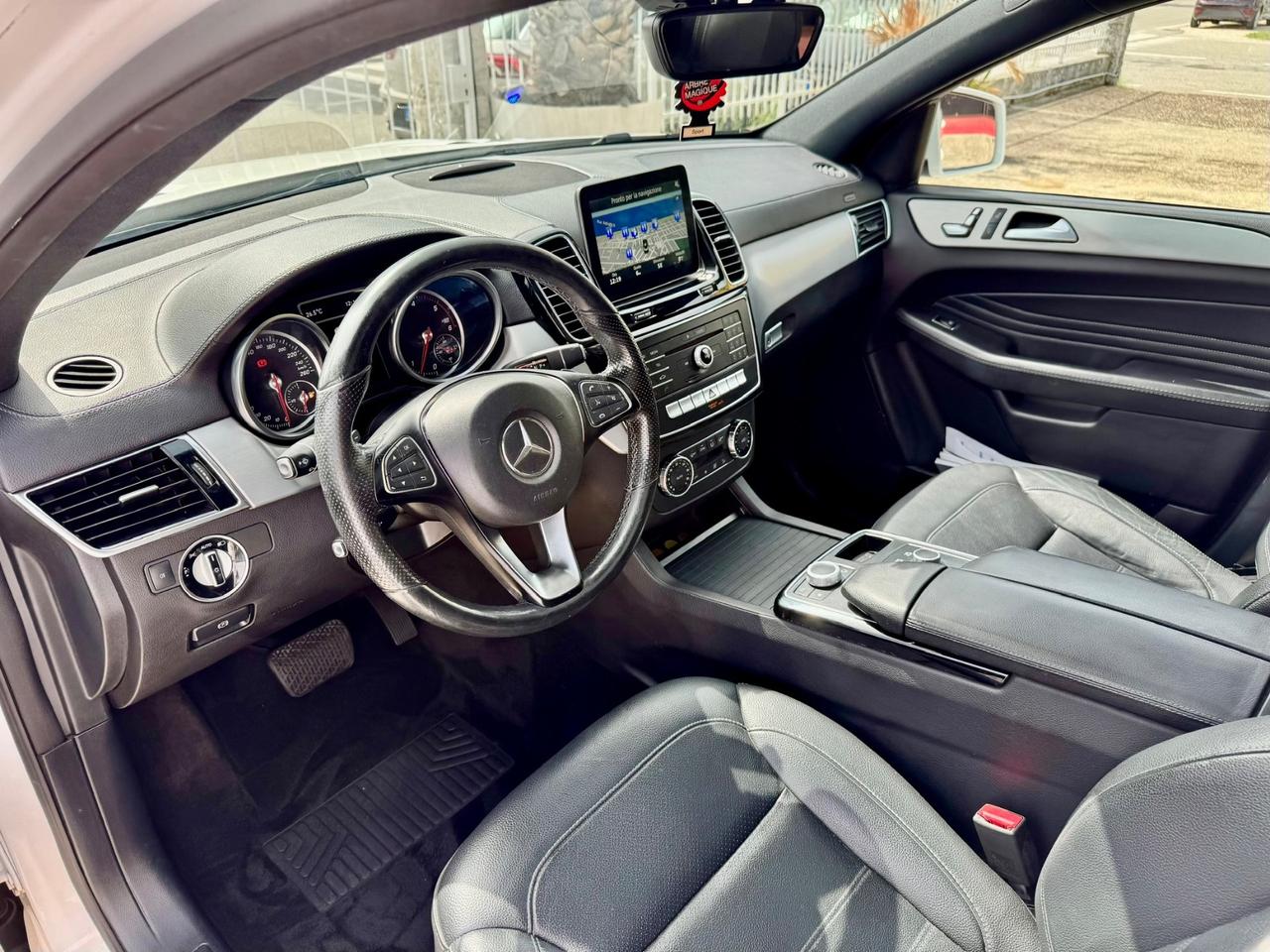 MERCEDES-BENZ GLE 350 d 4MATIC COUPE (PERMUTO)