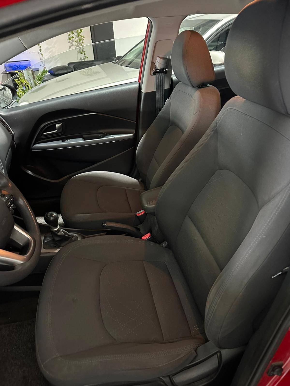 Kia Rio 1.2 CVVT 5p. EX