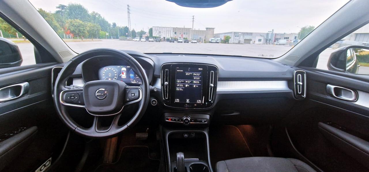 Volvo XC40 B4 AWD Geartronic Inscription