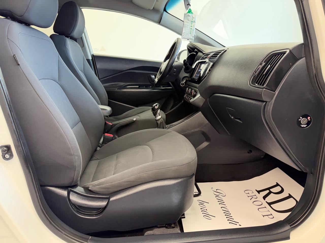 Kia Rio 1.4 CRDi 5p. Cool Collection ok neopatentati