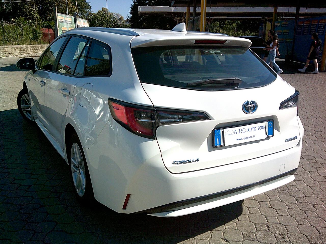 Toyota Corolla Touring Sports 1.8 Hybrid Business