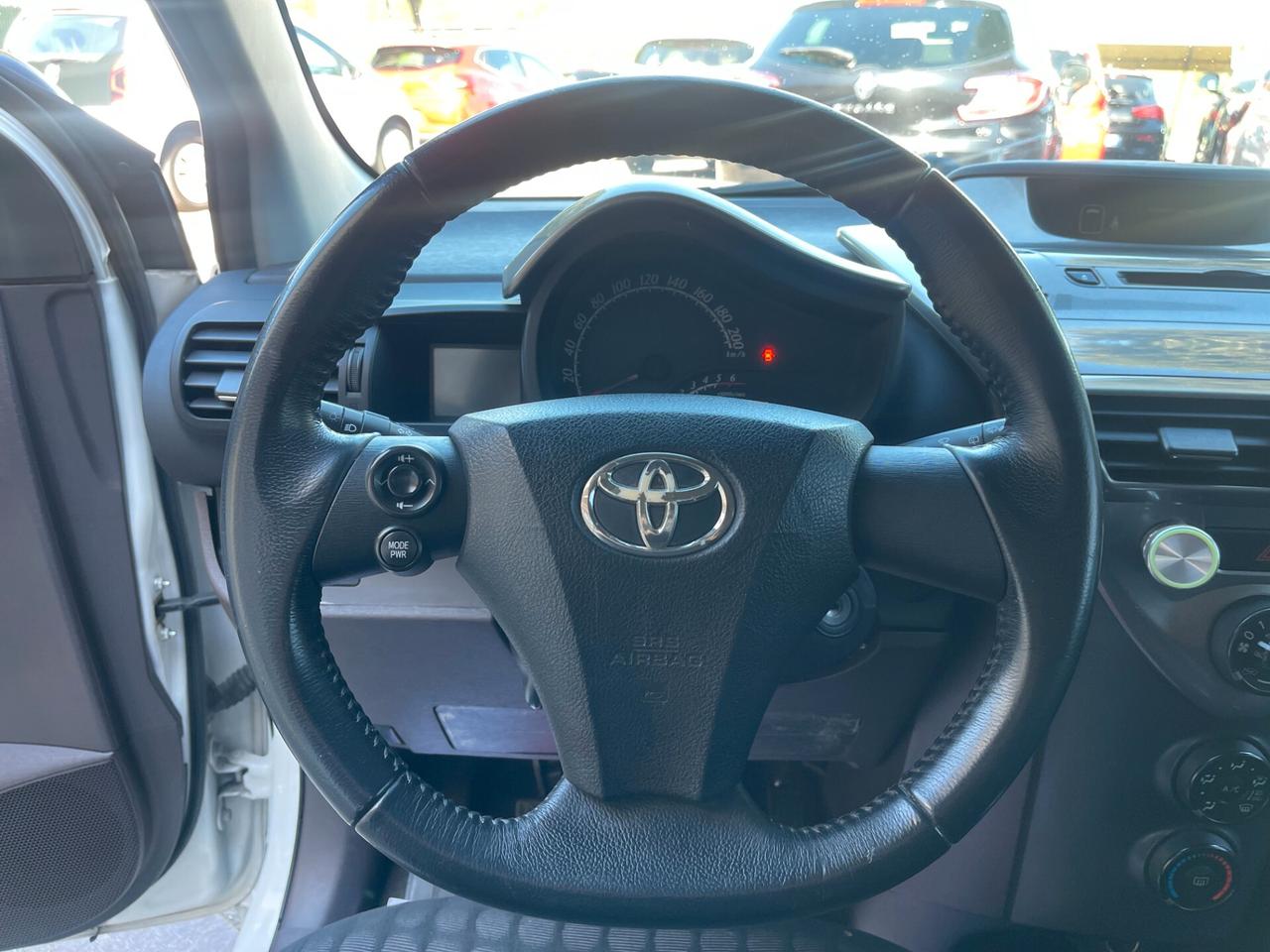 Toyota iQ 1.4 DIESEL NEO PATENTATI