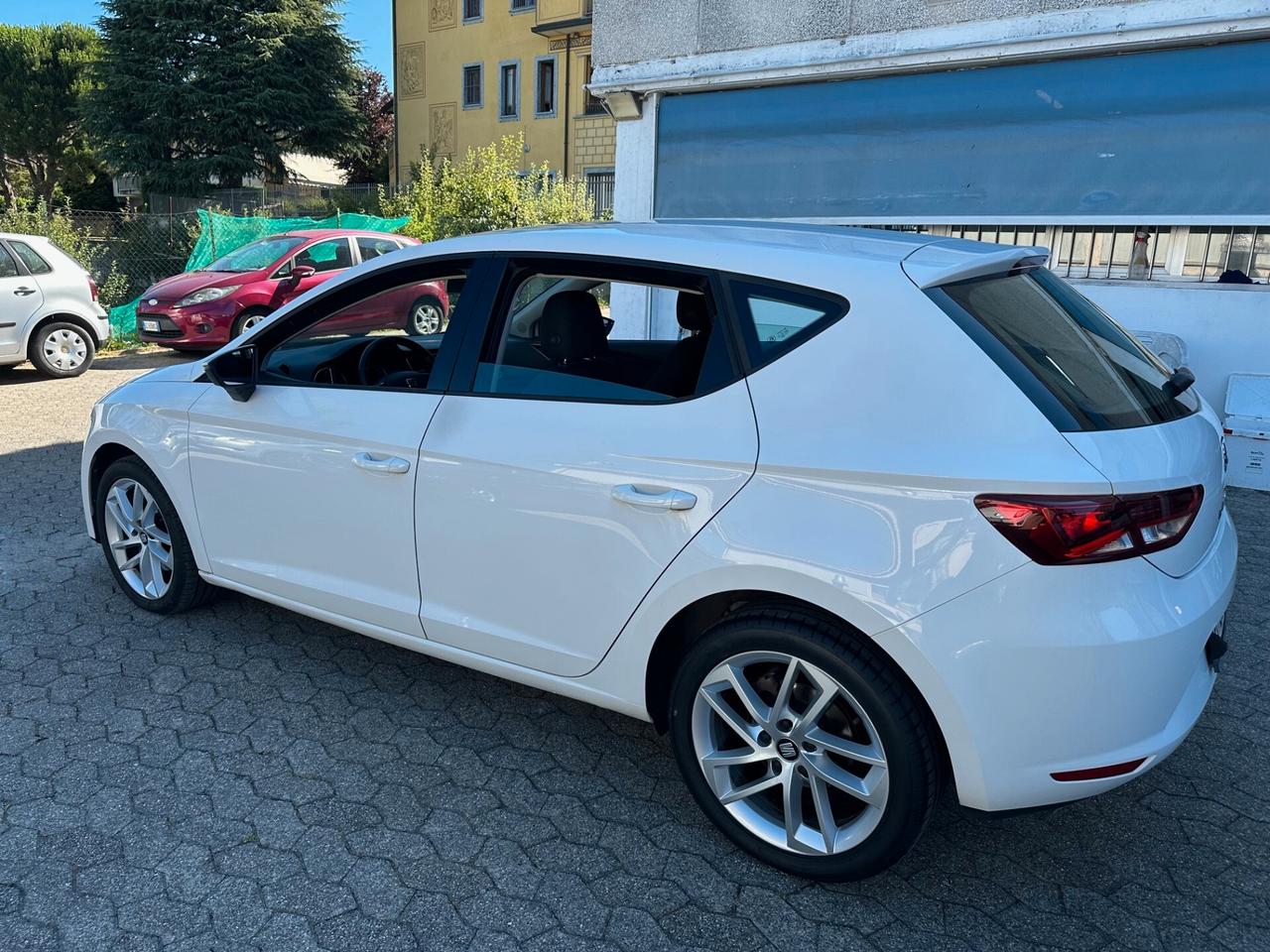 Seat Leon 1.6 TDI 105 CV 5p. Style
