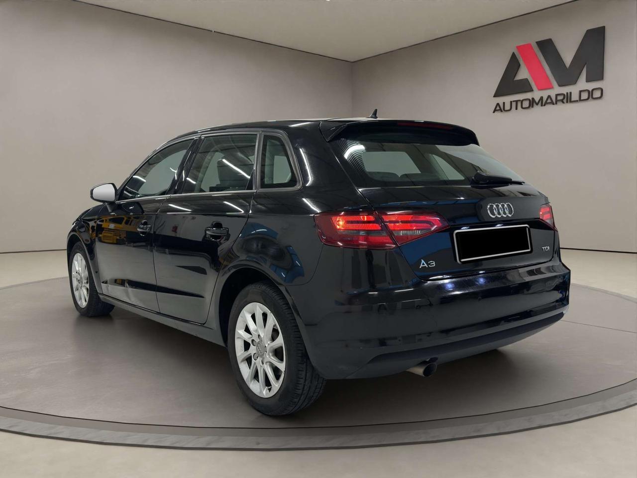Audi A3 A3 III Sportback 1.6 tdi Ambiente