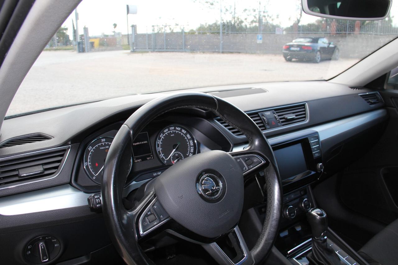 Skoda Superb 2.0 TDI DSG Wagon Executive (KW 110 - CV 150)