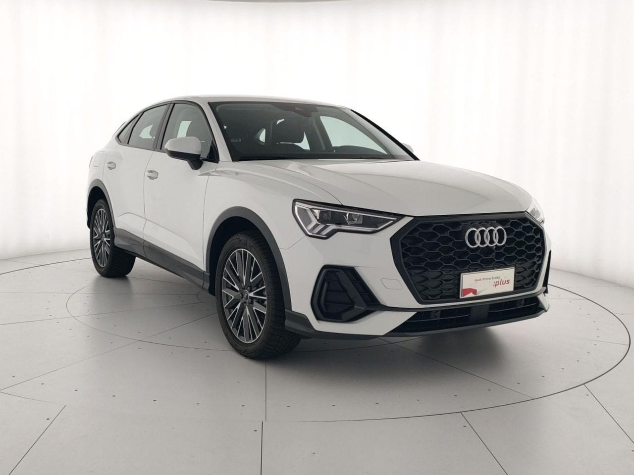 Audi Q3 sportback 45 1.4 tfsi e business plus s-tronic