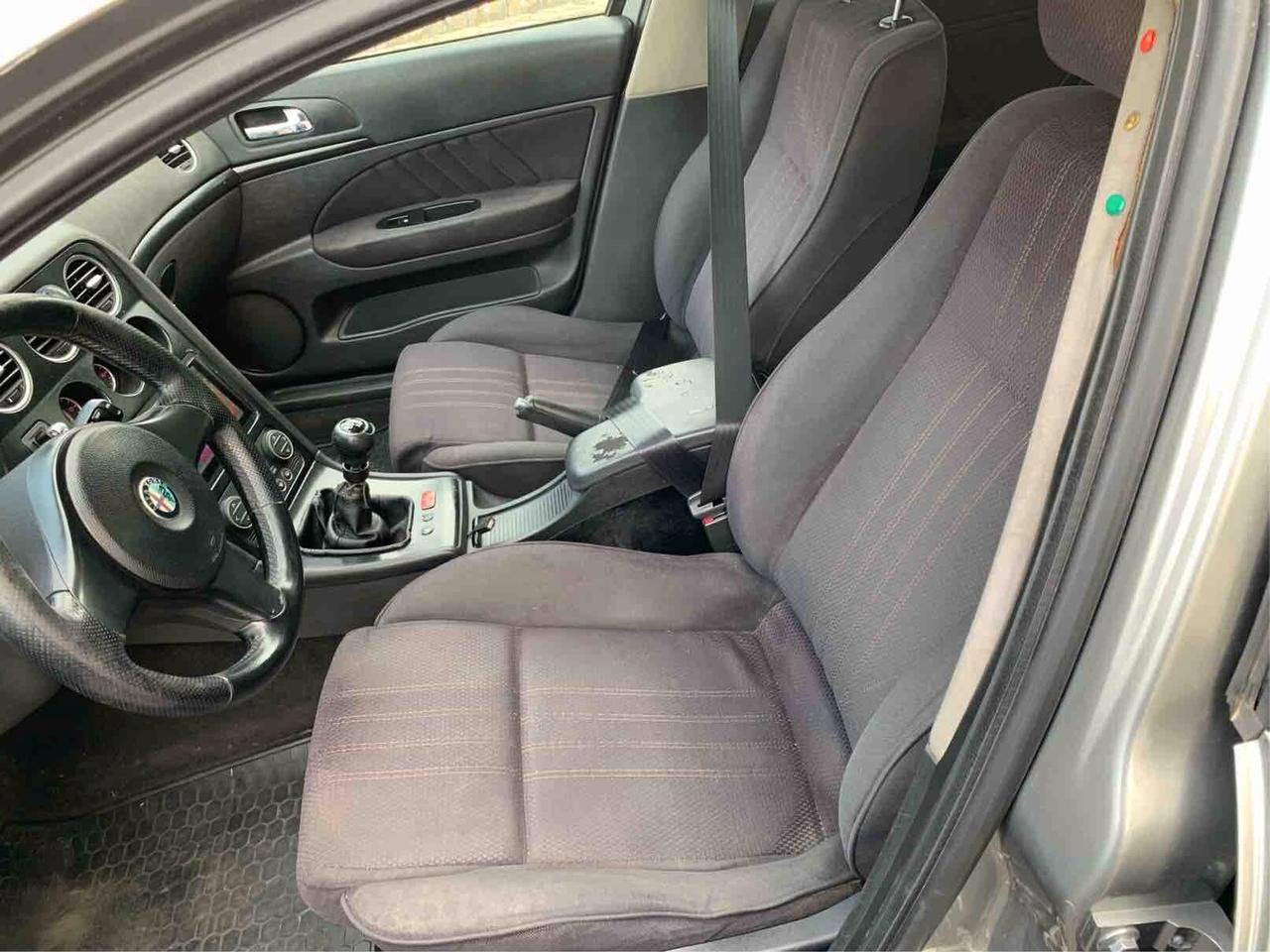 Alfa Romeo 159 1.9 JTDm Distinctive