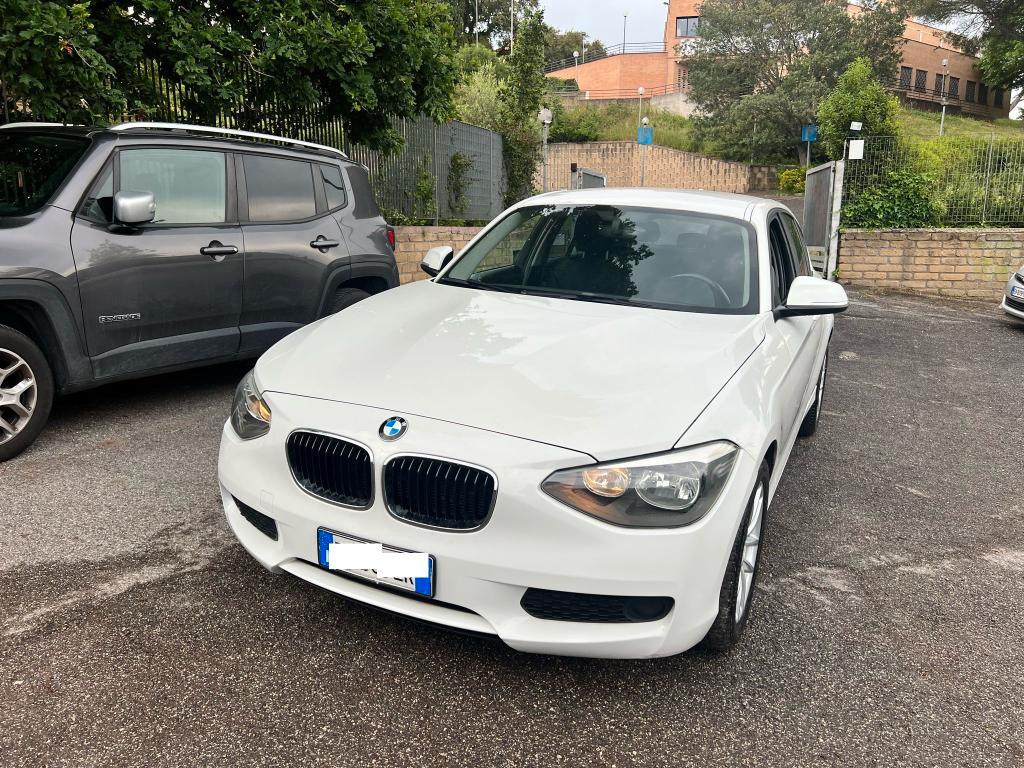 BMW Serie 1 3 Porte 116d 3p Urban
