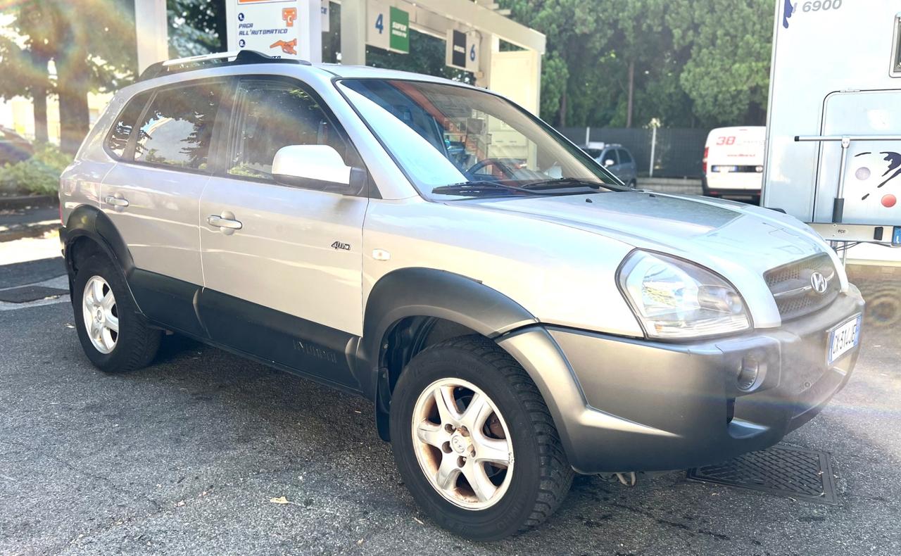 Hyundai Tucson 2.0 benzina 4x4 ok neopatentati