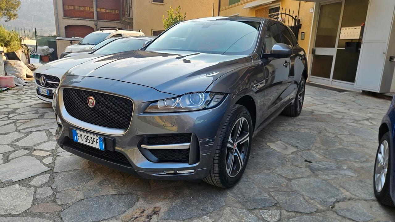 Jaguar F-Pace 2.0 D 180 CV AWD aut. R-Sport