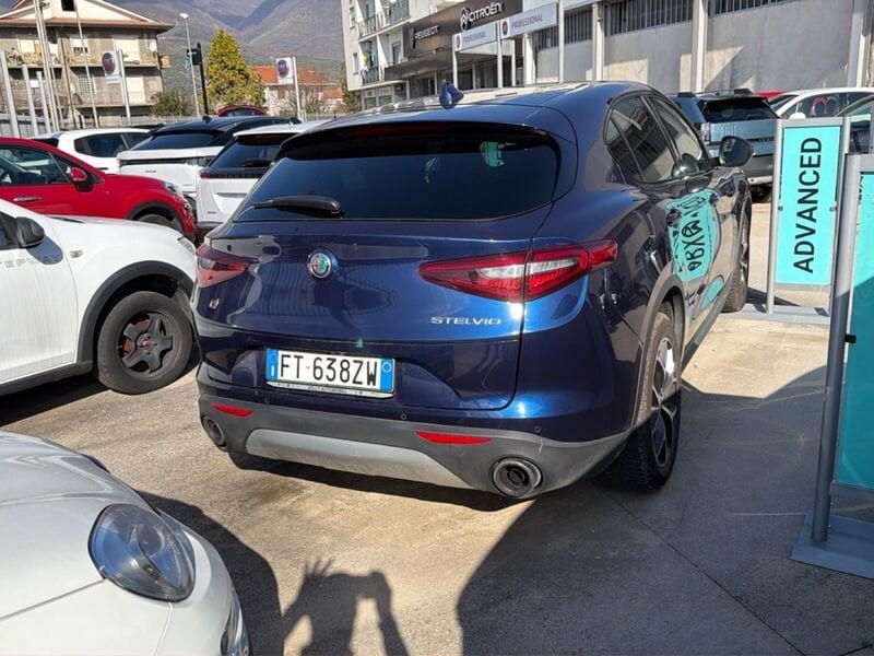 Alfa Romeo Stelvio 2.2 t Lusso Q4 210cv auto