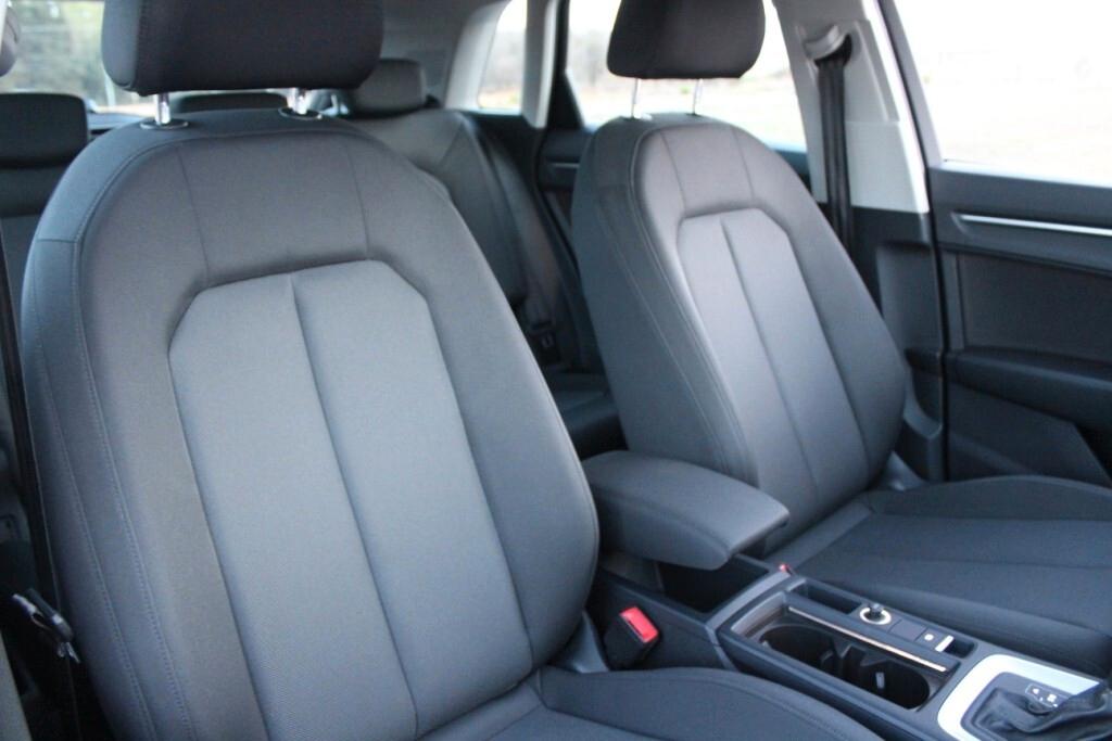 AUDI Q3 2.0 TDI 150 CV s-tronic *LED *Luci Ambiente