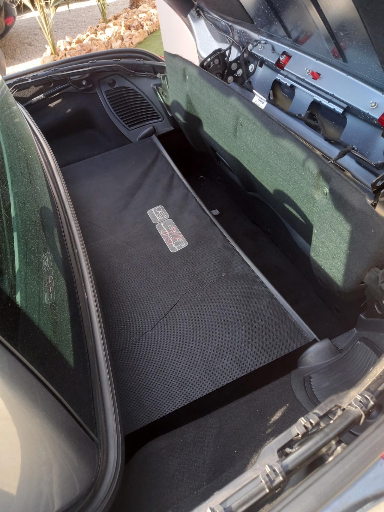 Peugeot 207 1.6 VTi 120CV CC aut. Féline CABRIO