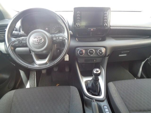 Toyota Yaris 1.0 5 porte Active OK NEOPATENTATI