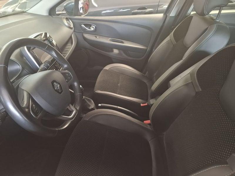 Renault Clio IV 2017 Sporter Sporter 0.9 tce energy Intens 90cv