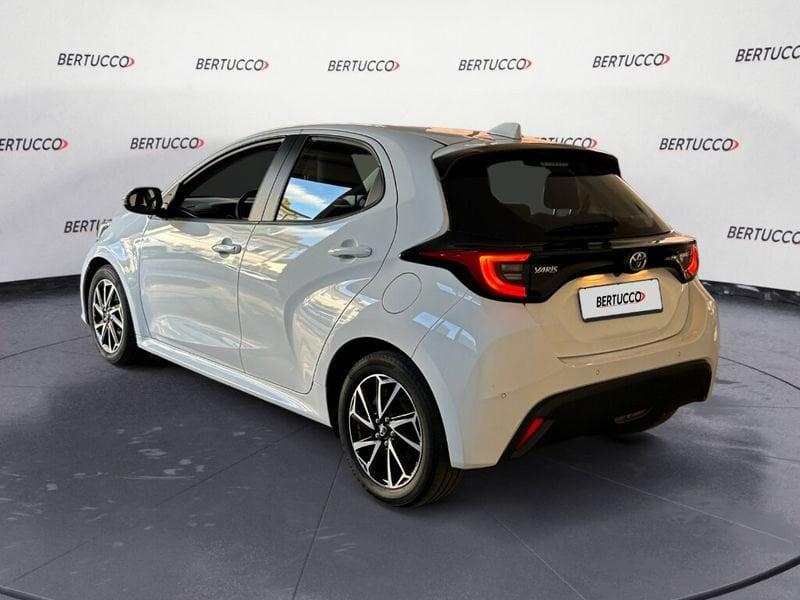 Toyota Yaris 4ª serie 1.5 Hybrid 5 porte Trend