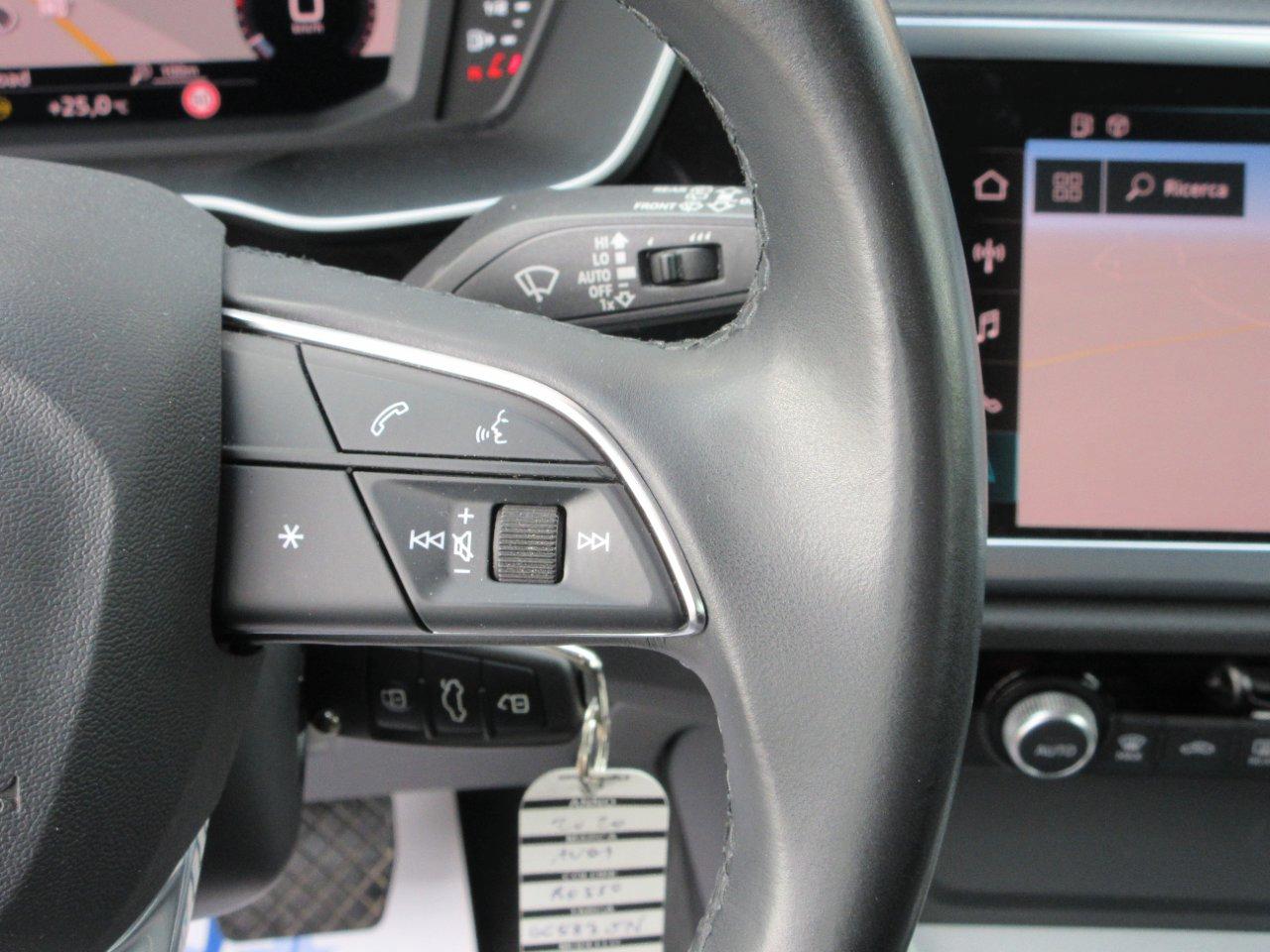 Audi Q3 35 2.0 tdi Business Advanced s-tronic