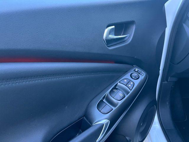 NISSAN Juke 1.0 DIG-T 114 CV DCT N-Connecta