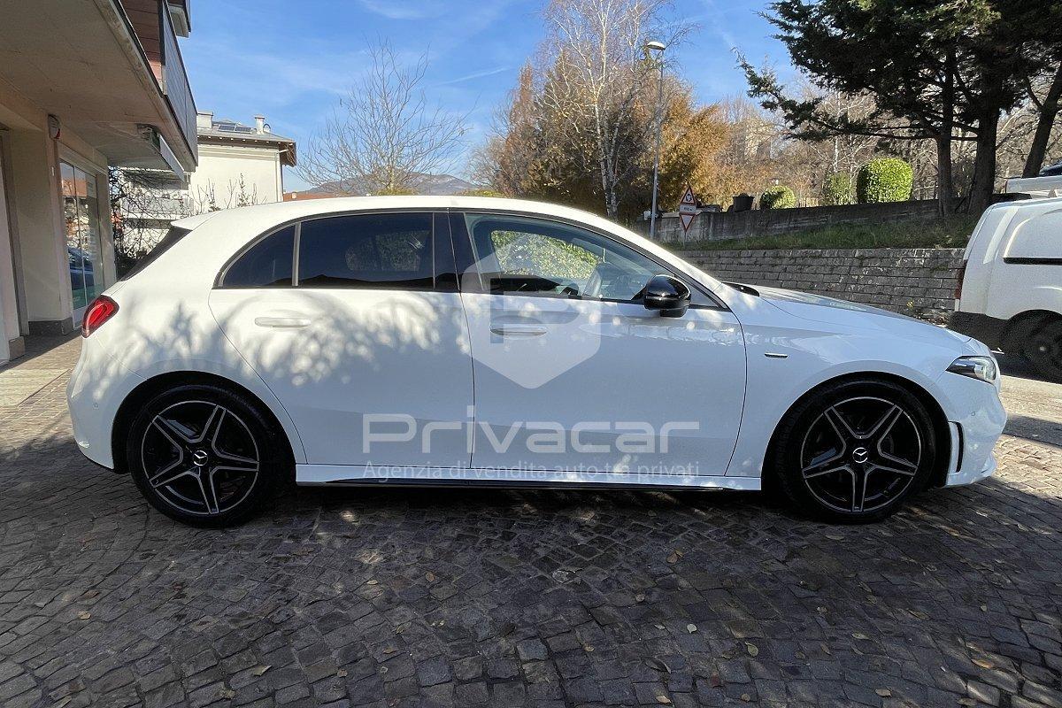 MERCEDES A 200 d Automatic Premium