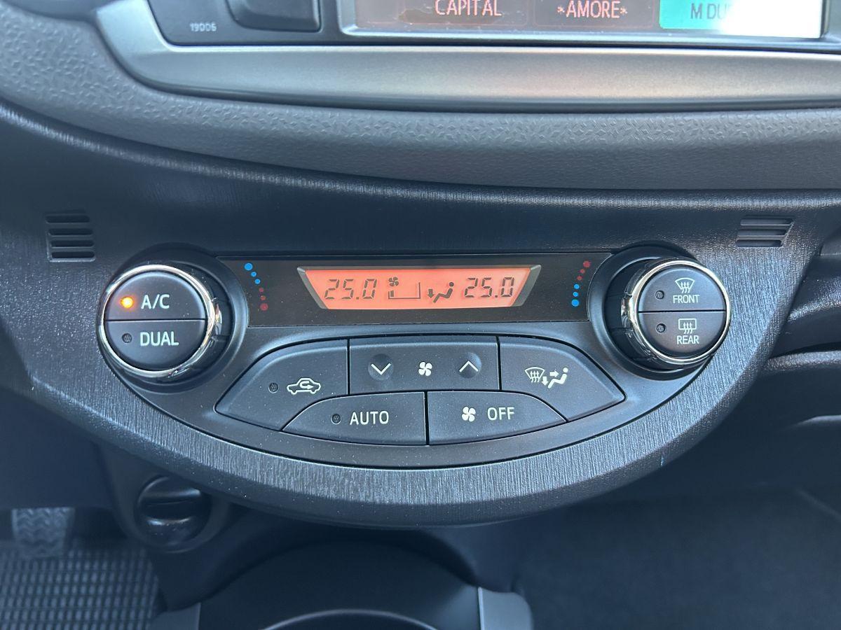 TOYOTA - Yaris - 1.4 D-4D 5p. Lounge