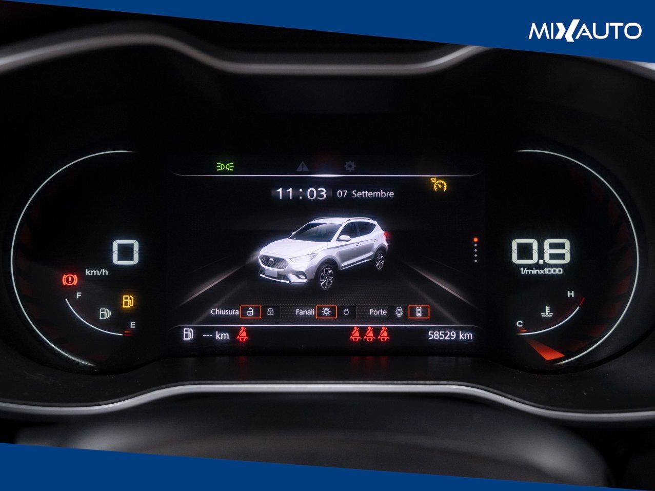 MG ZS 1.5L 5MT Luxury