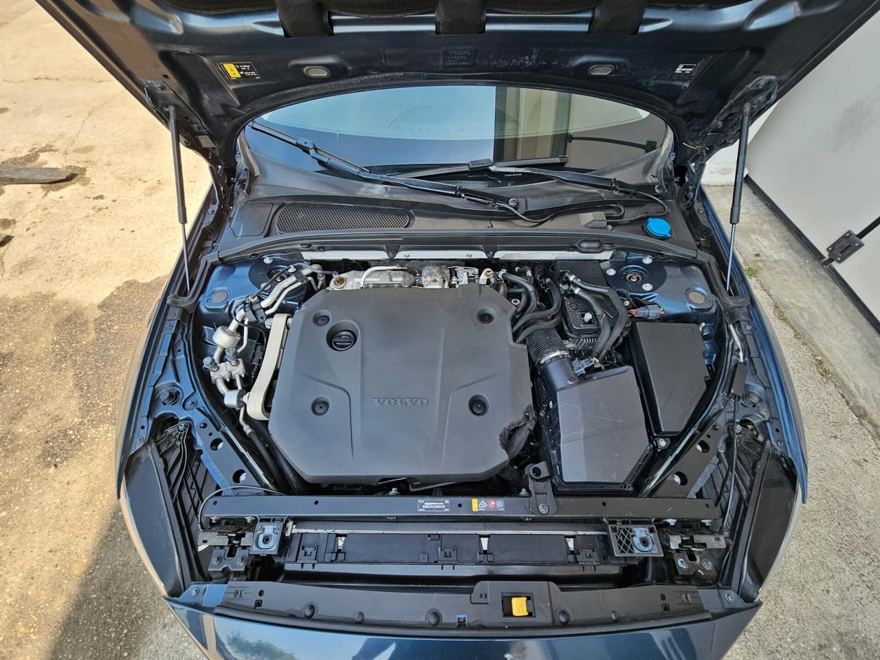 Volvo V60 2.0 b4 Core auto - MOTORE KO