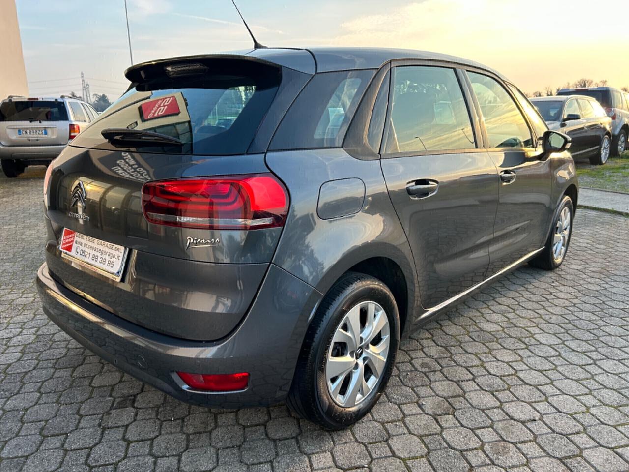 Citroen C4 Picasso 1.5d. |NAVI|SENSORI POST