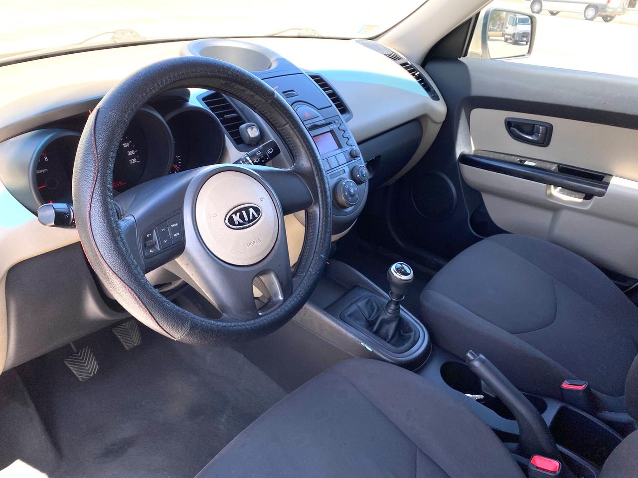 Kia Soul 1.6 CVVT Cool