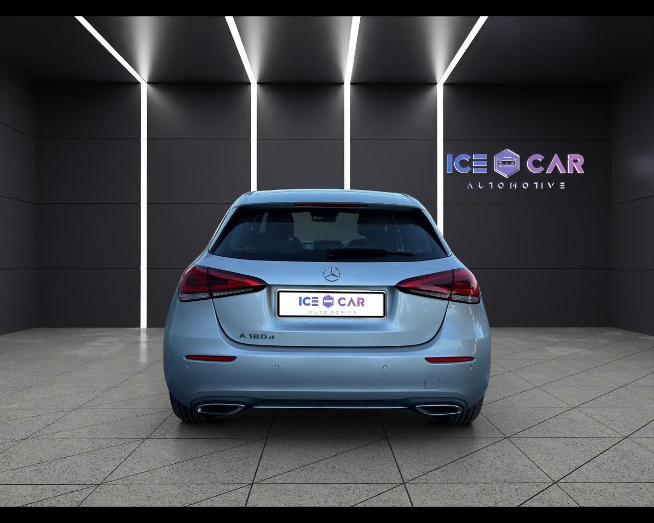 Mercedes-Benz Classe A (W177) - A 180 d Automatic Business