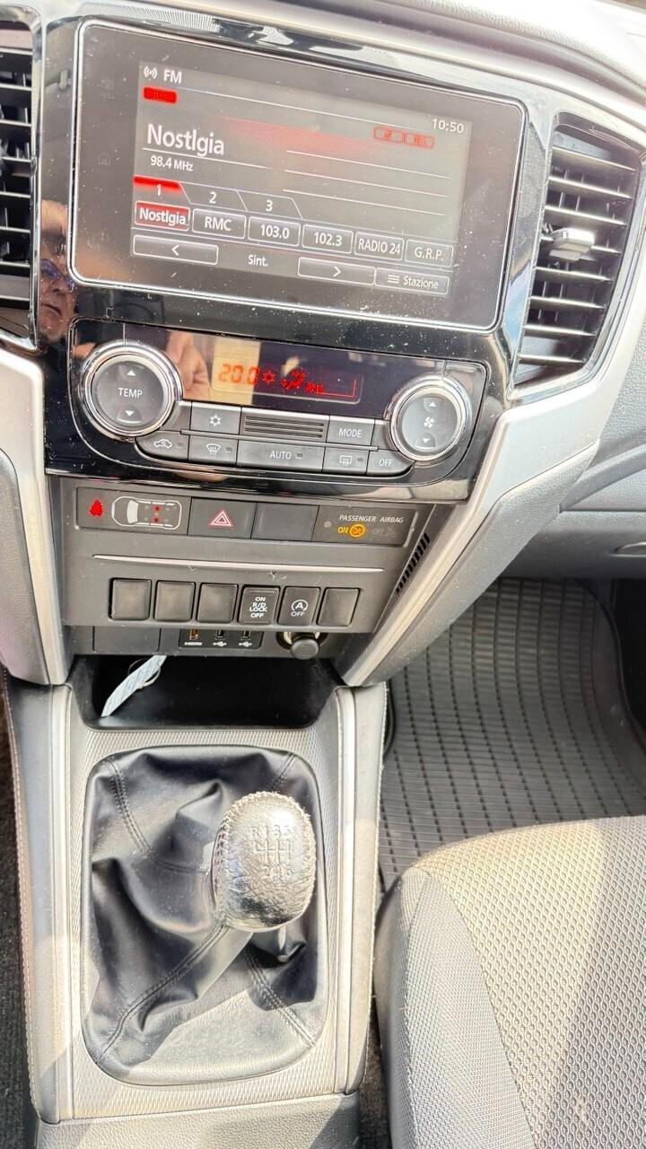 Mitsubishi L200 2.4 DI-D/154CV Club Cab Invite