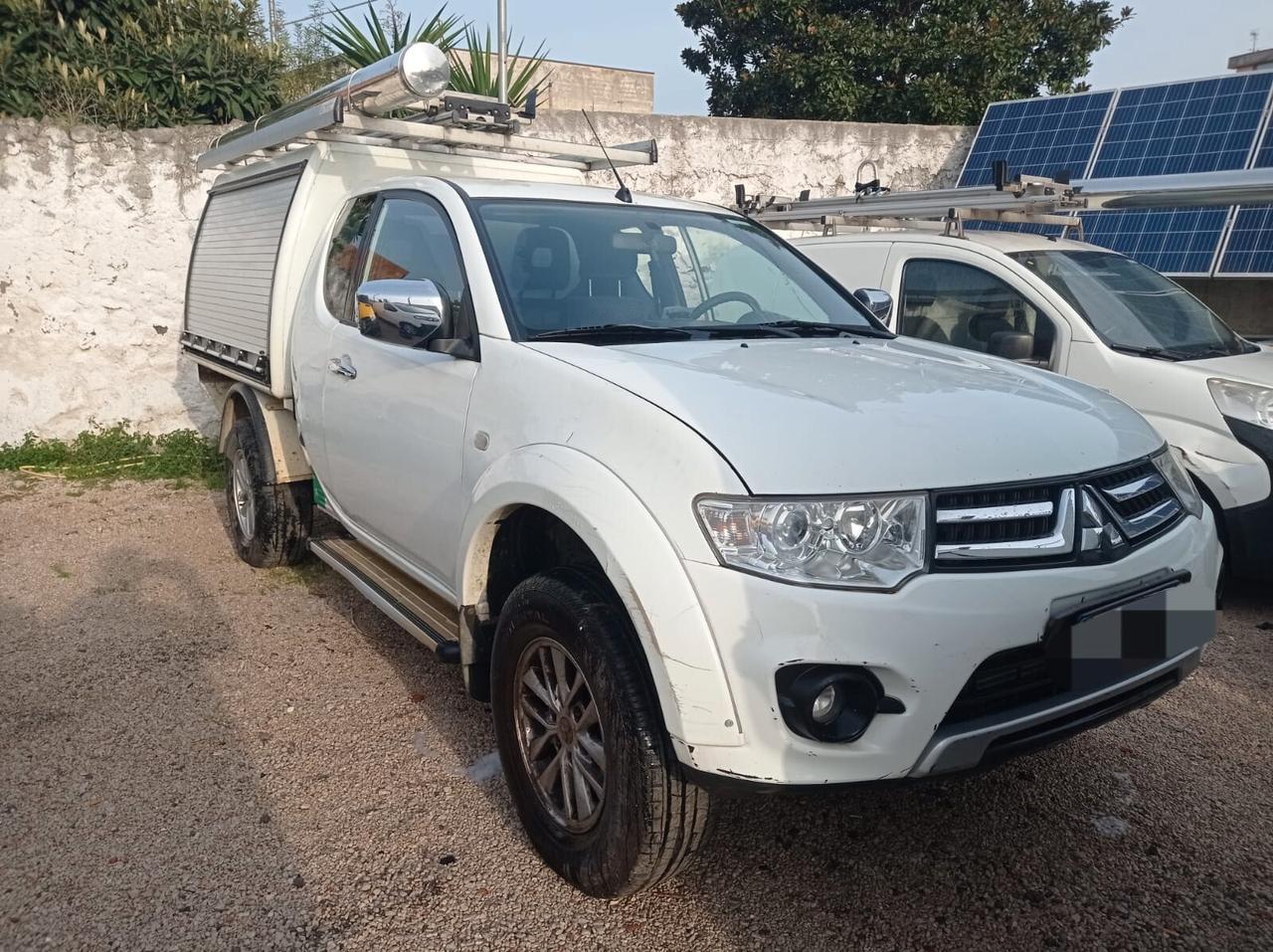 Mitsubishi L200 2.5 DI-D/178CV DC Intense Plus DPF