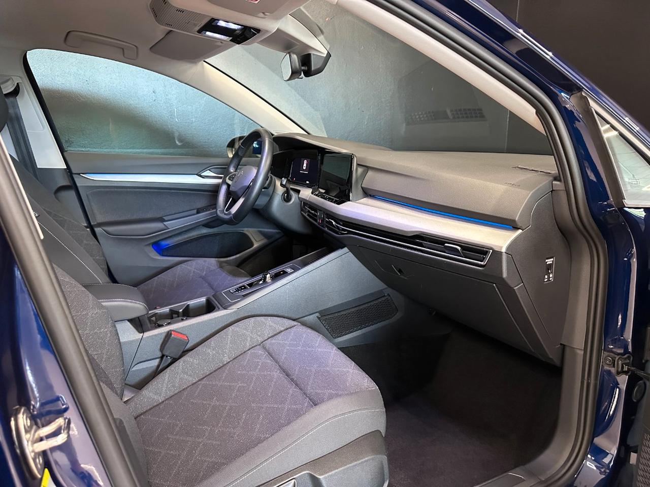 Volkswagen Golf 1.5 etsi evo Life 130cv dsg