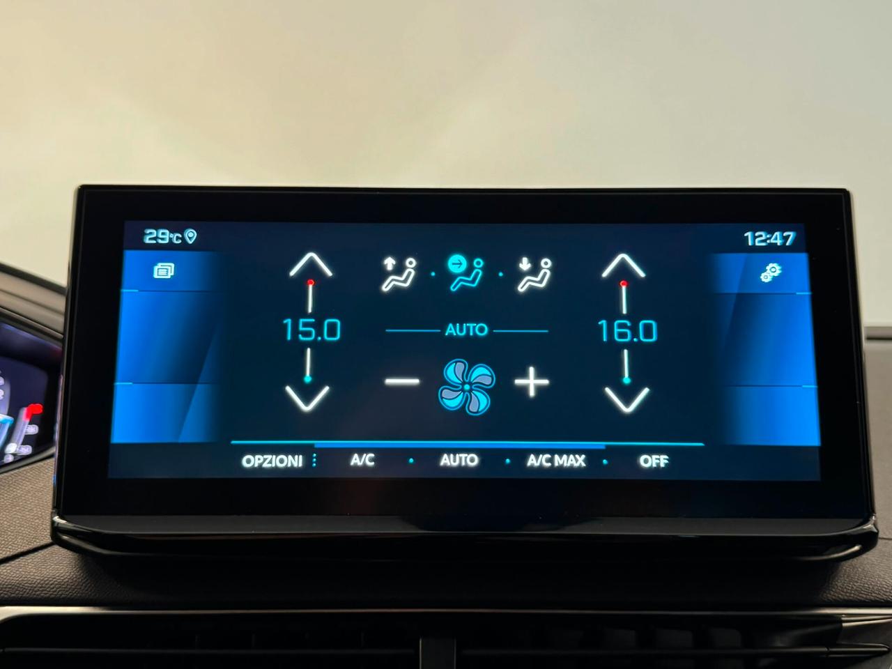 Peugeot 3008 BlueHDi 130 S&S EAT8 Allure