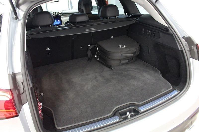 Mercedes-Benz GLC 300de 4M PHEV AMG Line Premium Advanced