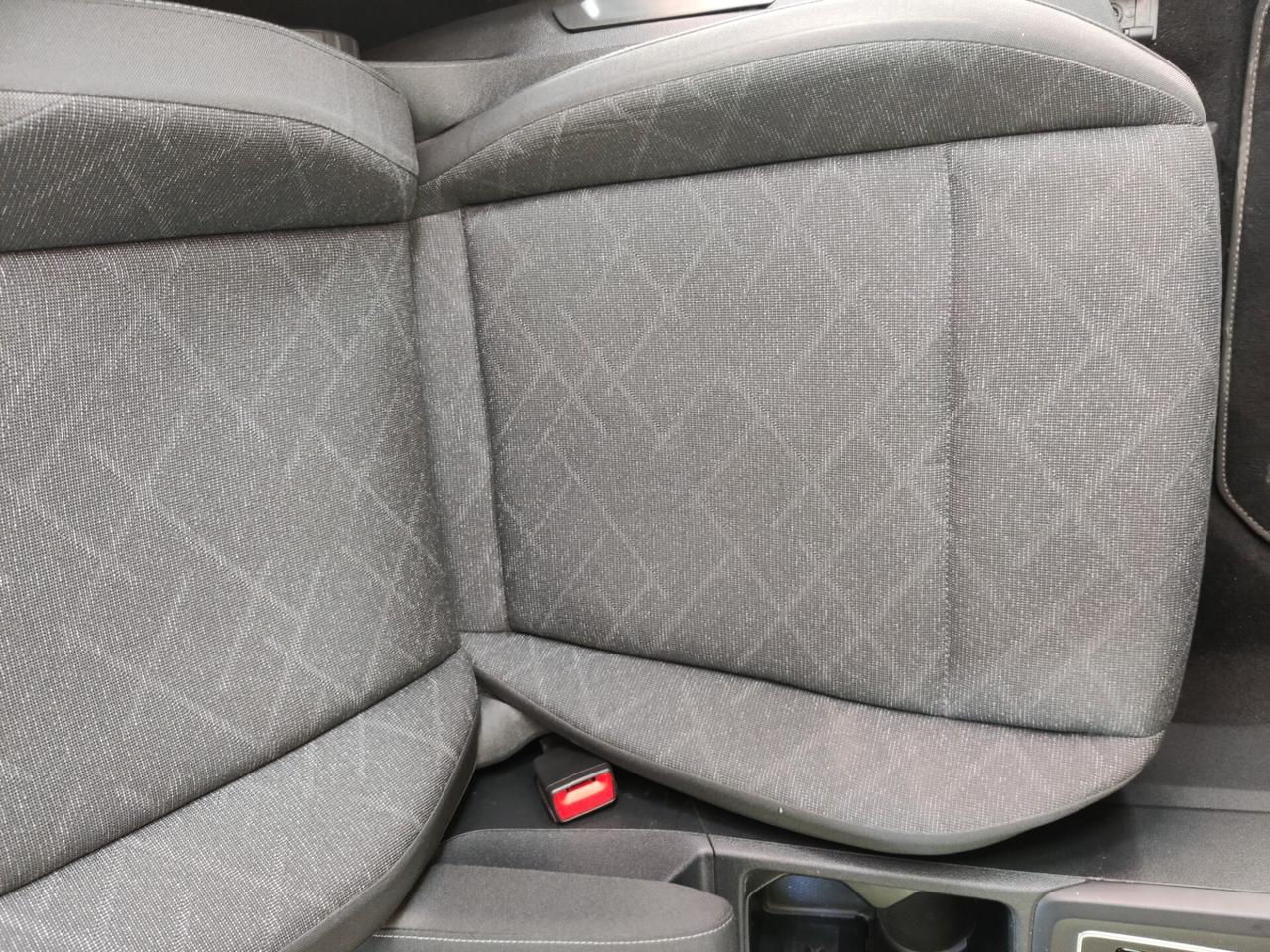 Volkswagen Golf 1.0 eTSI EVO DSG Life