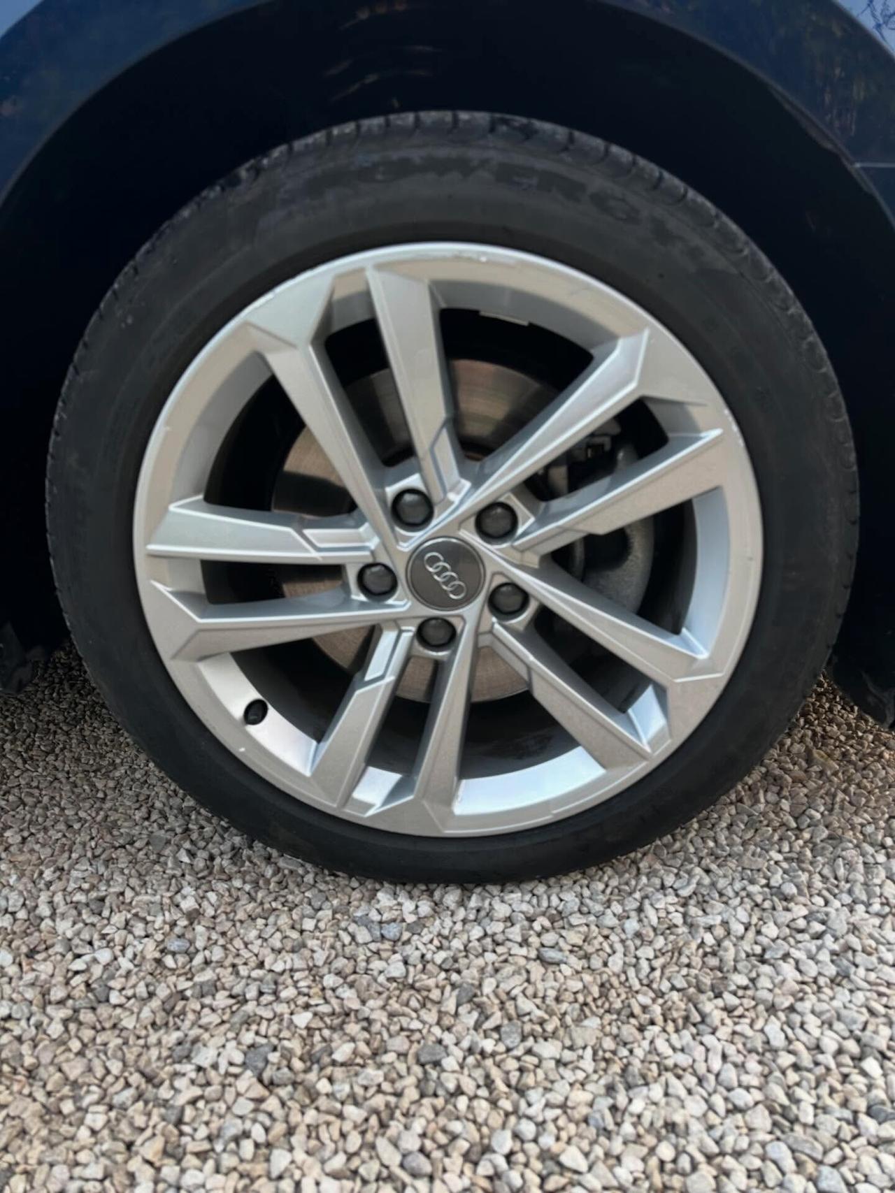 Audi A3 SPB 35 TDI S tronic line edition