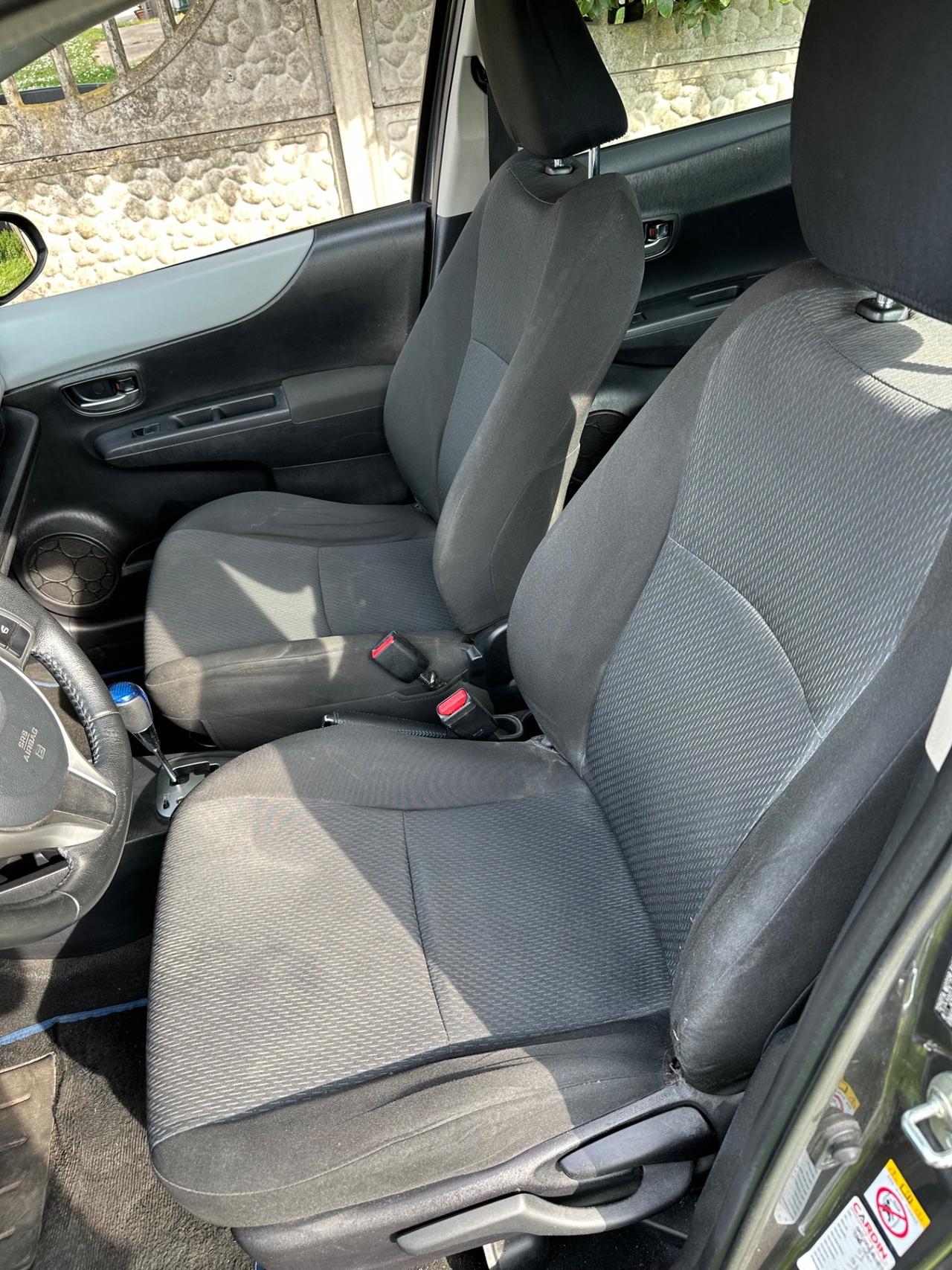 Toyota Yaris 1.5 Hybrid 5 porte Lounge