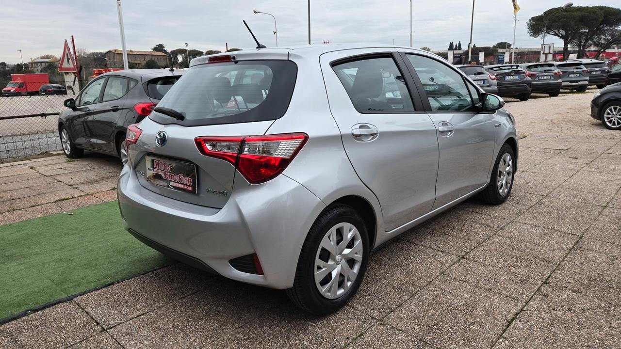 Toyota Yaris 1.5 Hybrid 5 porte Active