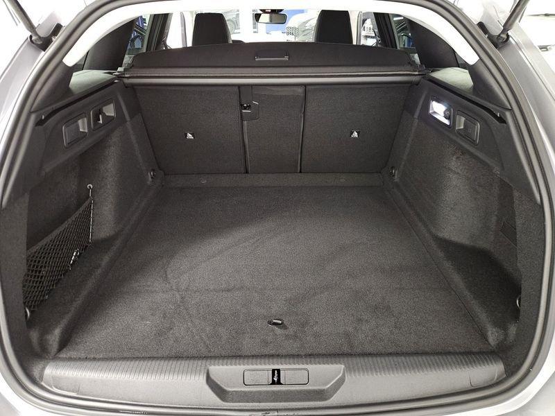 Peugeot 308 BlueHDi 130 S&S EAT8 SW Allure