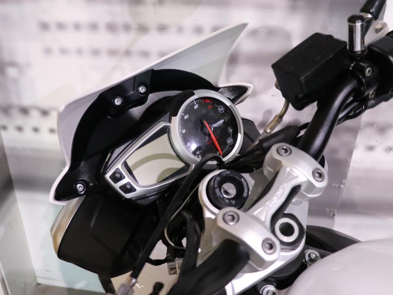 Triumph Street Triple Abs