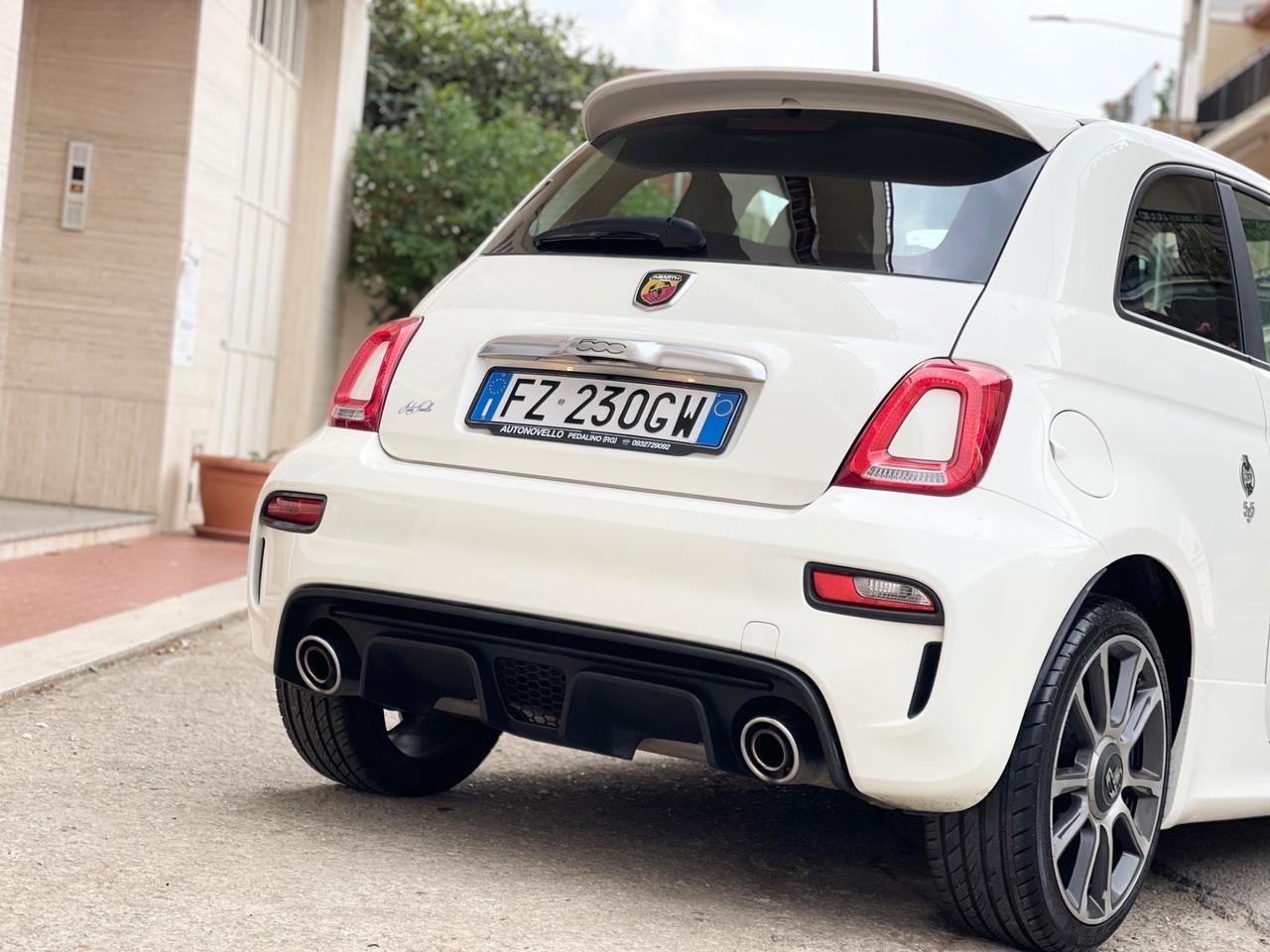Abarth 595 1.4 Turbo T-Jet 145 CV 70 th anniversary