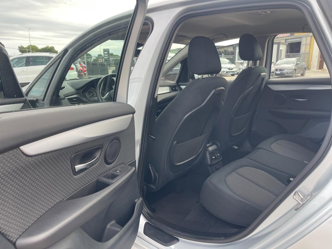 BMW 216D 115CV TWIN TURBO FULL MANUALE MY16