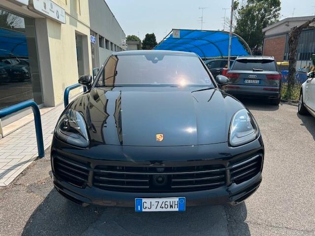 Porsche Cayenne Coupé 3.0 V6 E-Hybrid Platinum Edition