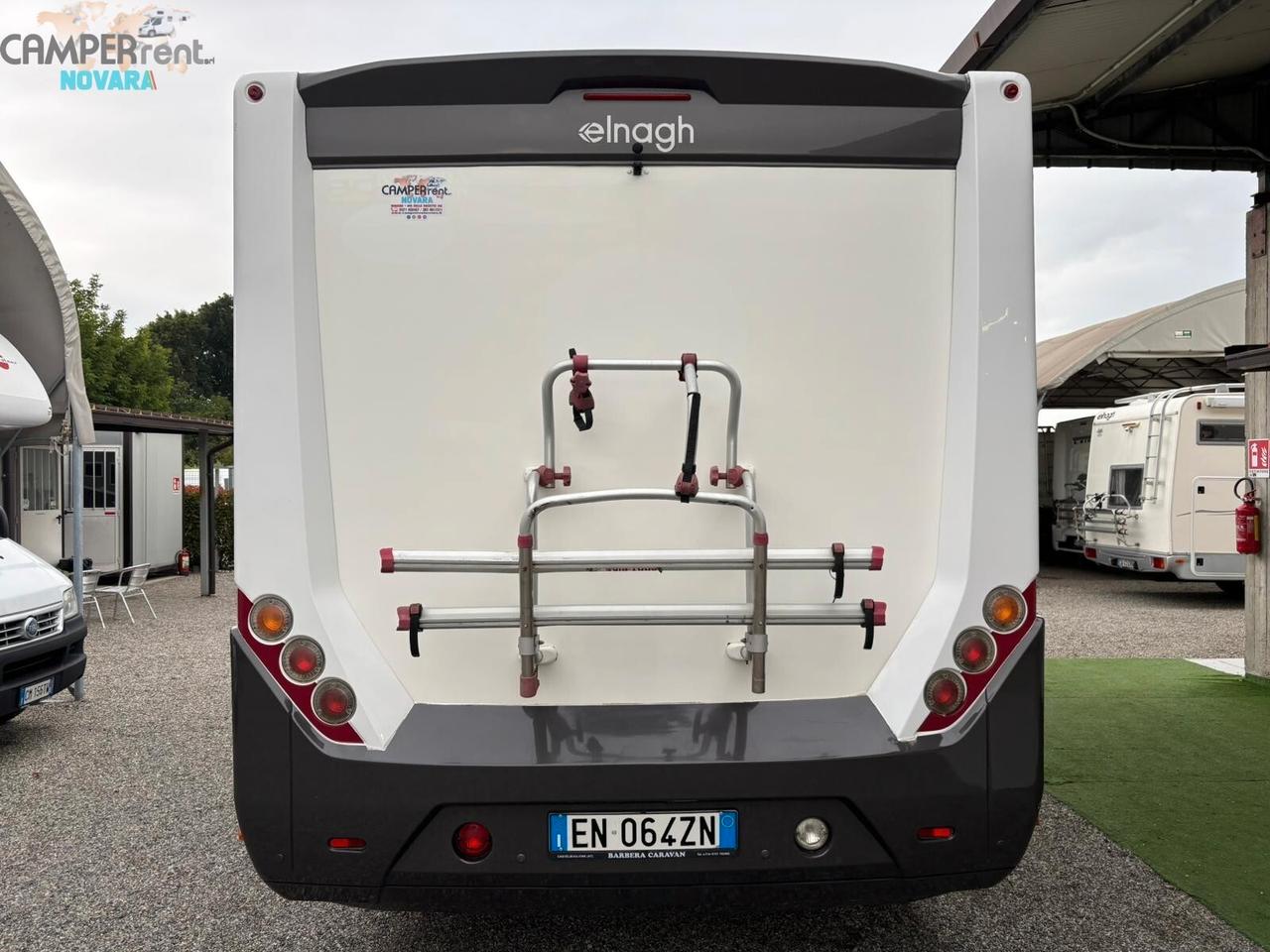 ELNAGH MAGNUM 81G - motorhome con letto nautico in coda e maxi garage